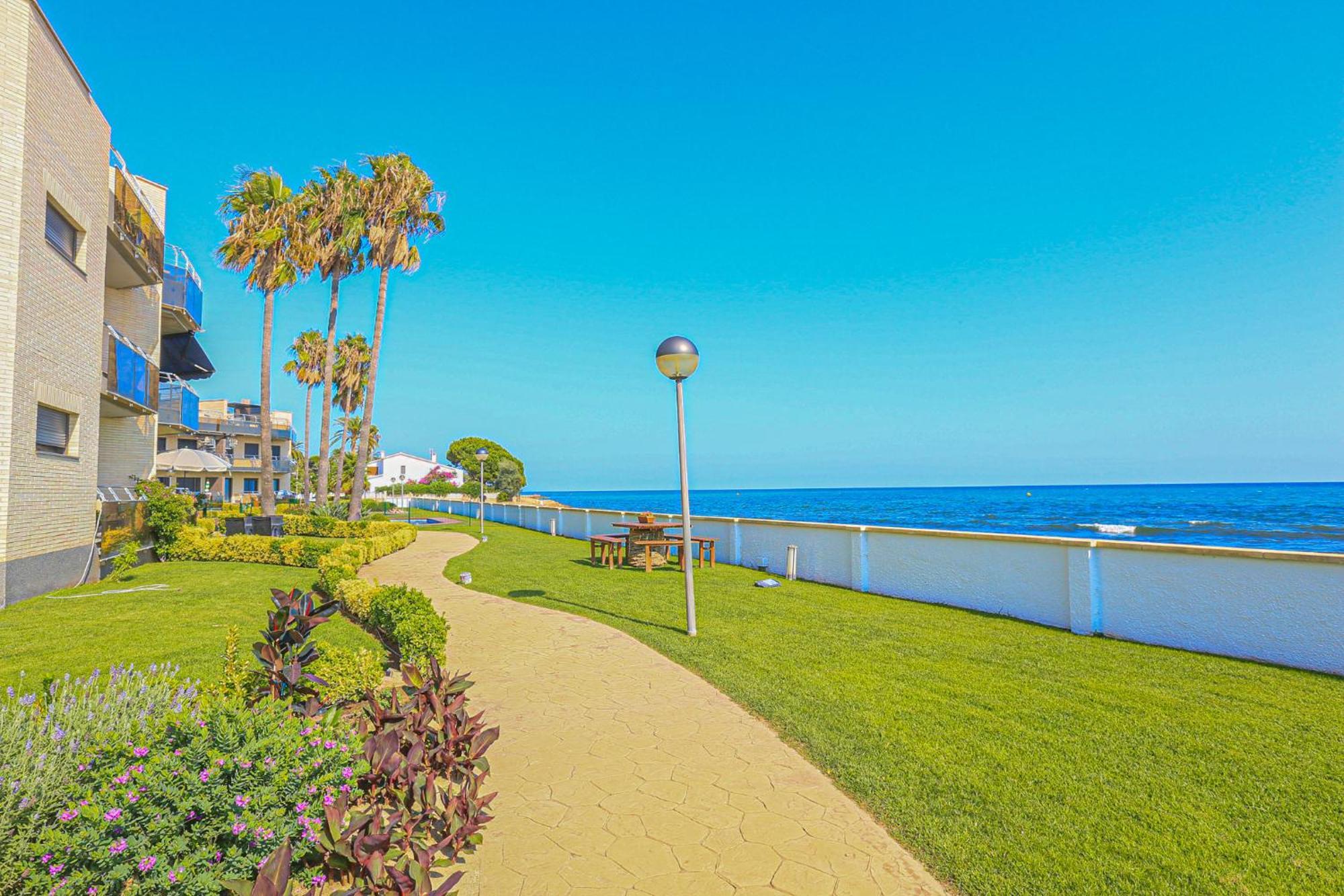 Ferienwohnung Di Mare Litoral Costa Dorada - Only Families Mont-roig del Camp Exterior foto