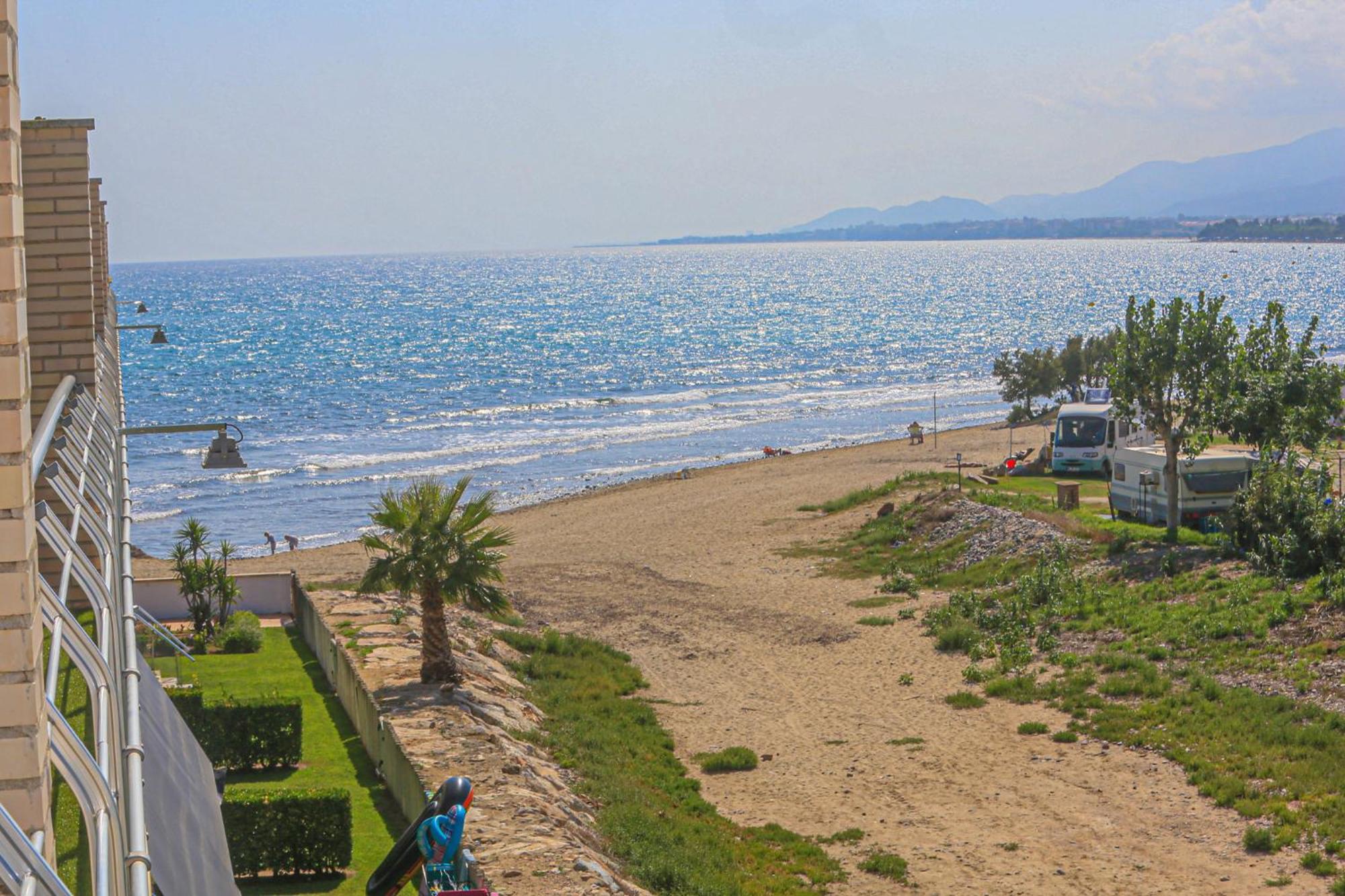 Ferienwohnung Di Mare Litoral Costa Dorada - Only Families Mont-roig del Camp Exterior foto