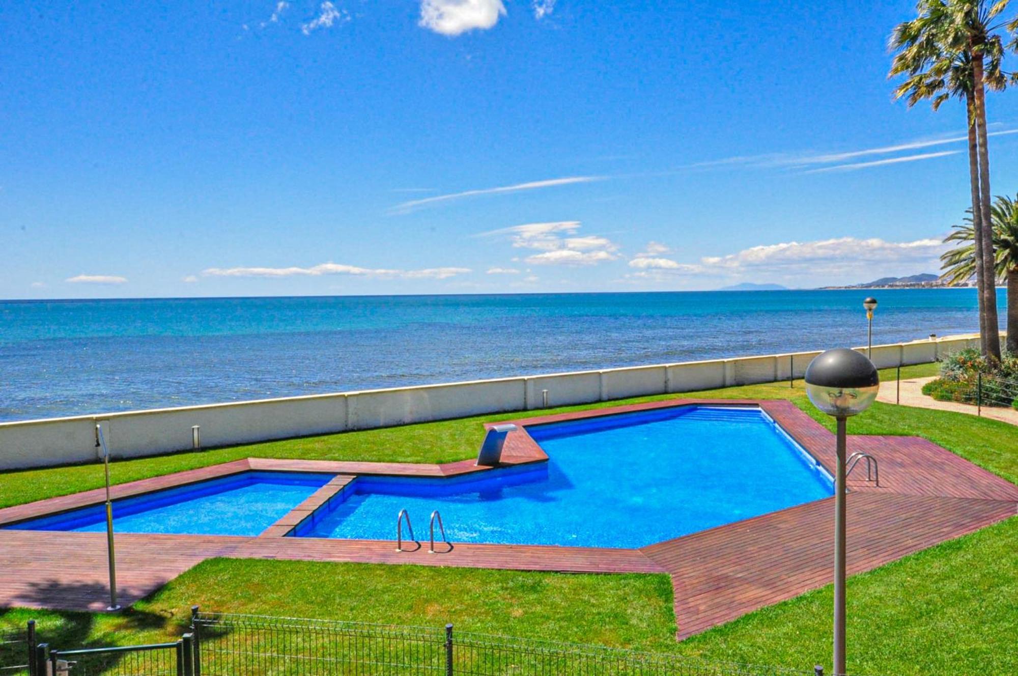 Ferienwohnung Di Mare Litoral Costa Dorada - Only Families Mont-roig del Camp Exterior foto